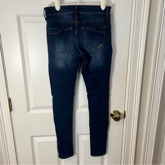 Express Mid Rise Legging Jean - Picture 6 of 9